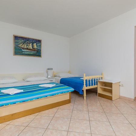 Apartments With A Parking Space Omis - 2745 Rom bilde