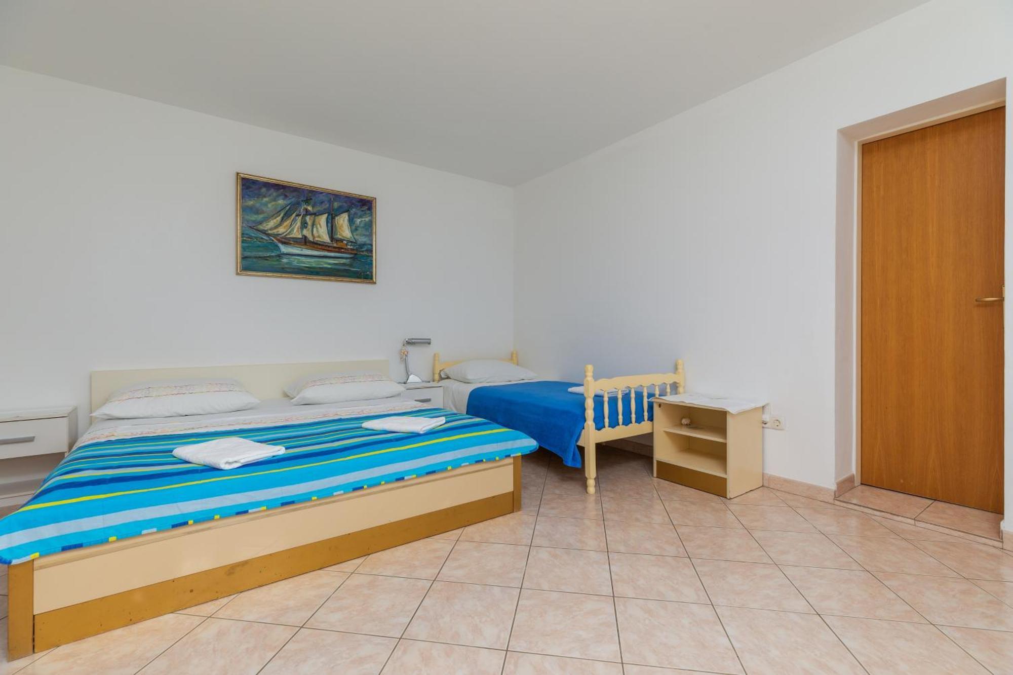 Apartments With A Parking Space Omis - 2745 Rom bilde